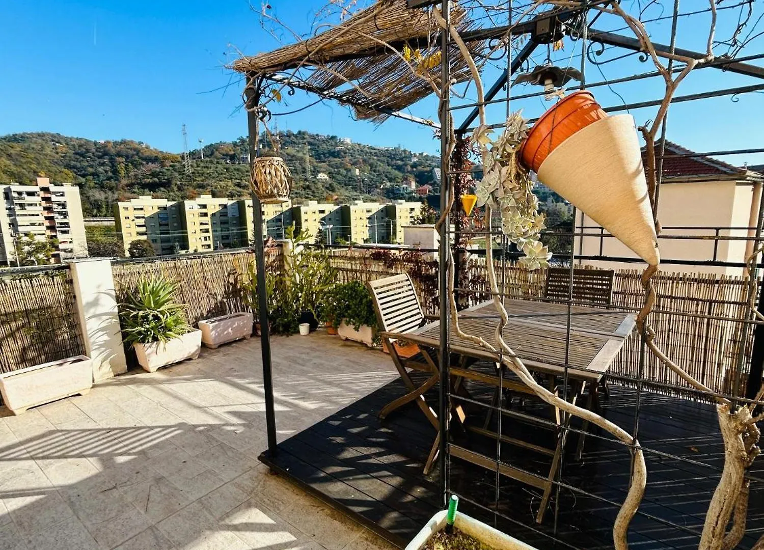 La Loba House location